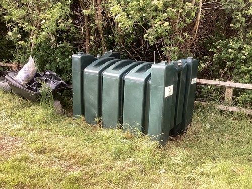 2500 oil tank used - 2500, fully