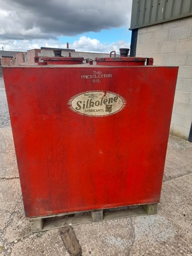 Silkolene oil tanks